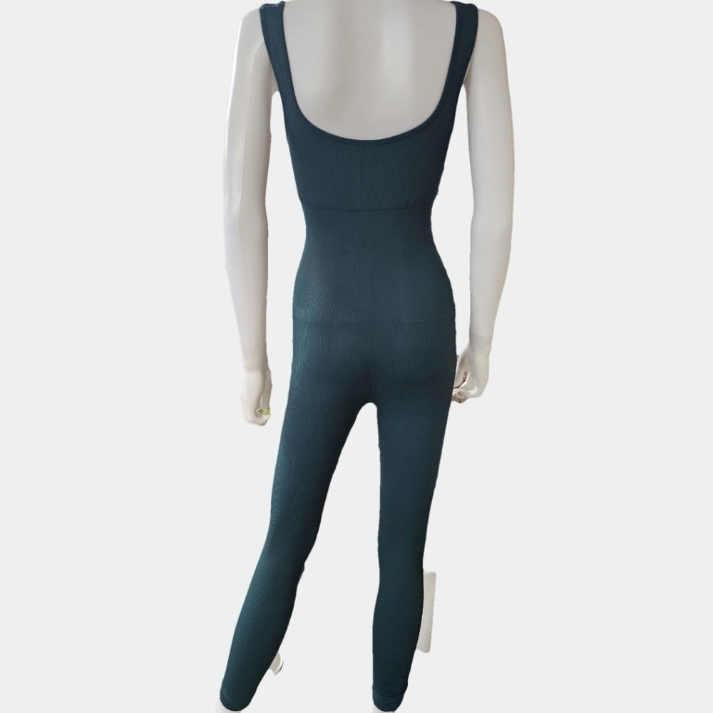 Full Body Seamless Dark Green Yoga/Gym/Workout Jumpsuit Size M - Picture 5 of 10